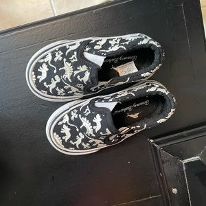 Tommy Bahama toddler shoes